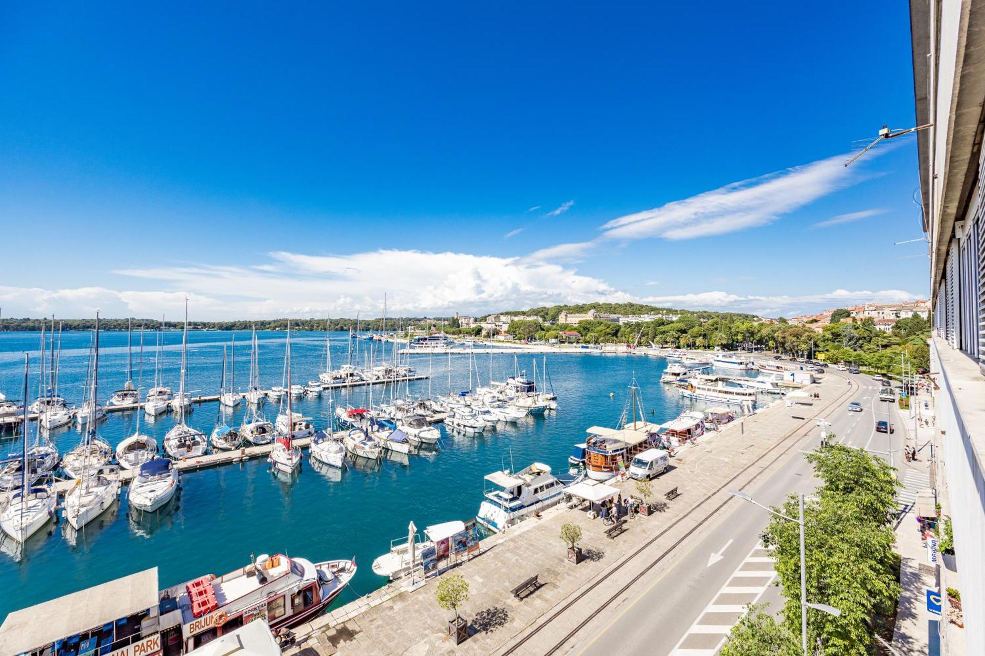 Apartment Seaview Arena Pula Exterior photo